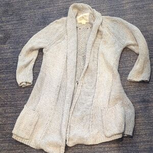 Angel Of The North Light Gray Knit Sweater